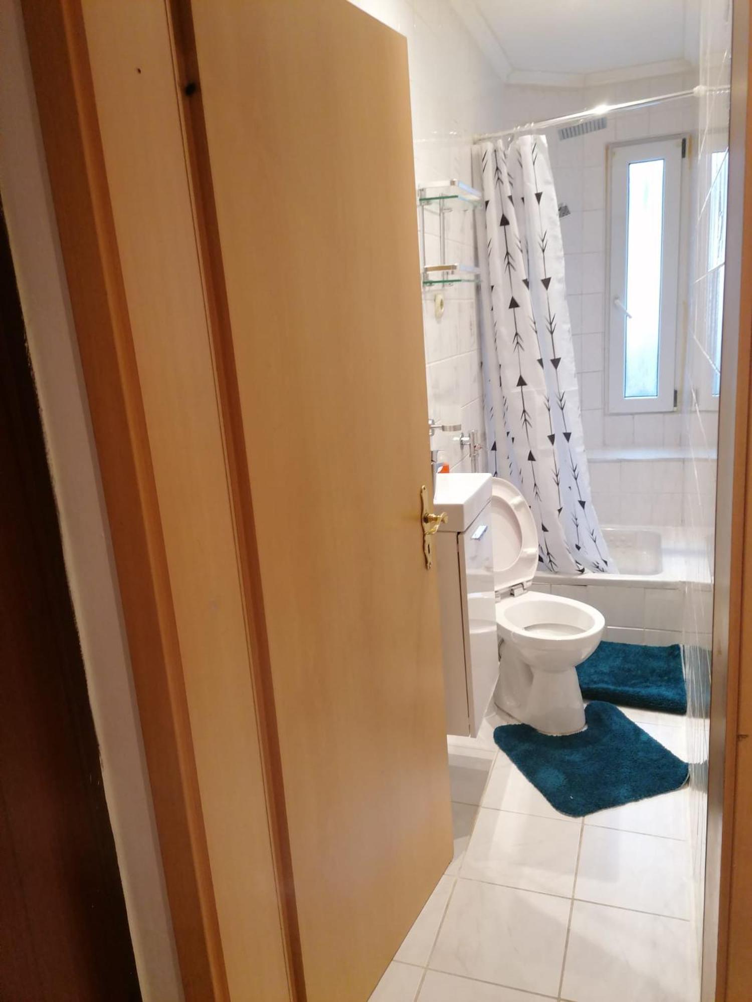 Privatzimmer-2 In Ruhiger Lage 9Min Von Hbh Nuremberga Exterior foto